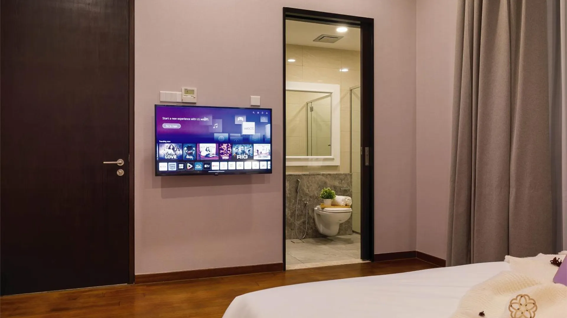Apartment The Manor Residence Klcc By Five Senses Kuala Lumpur Malaysia