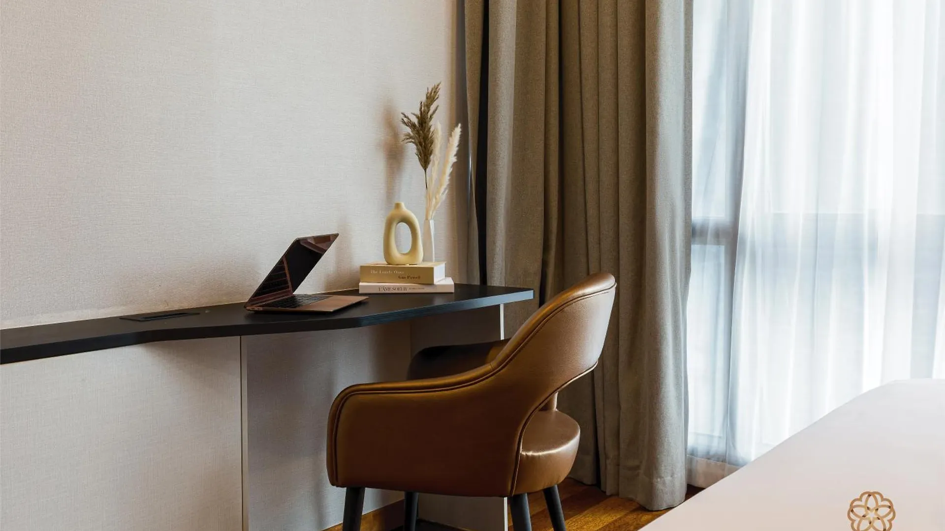 The Manor Residence Klcc By Five Senses Kuala Lumpur Apartment