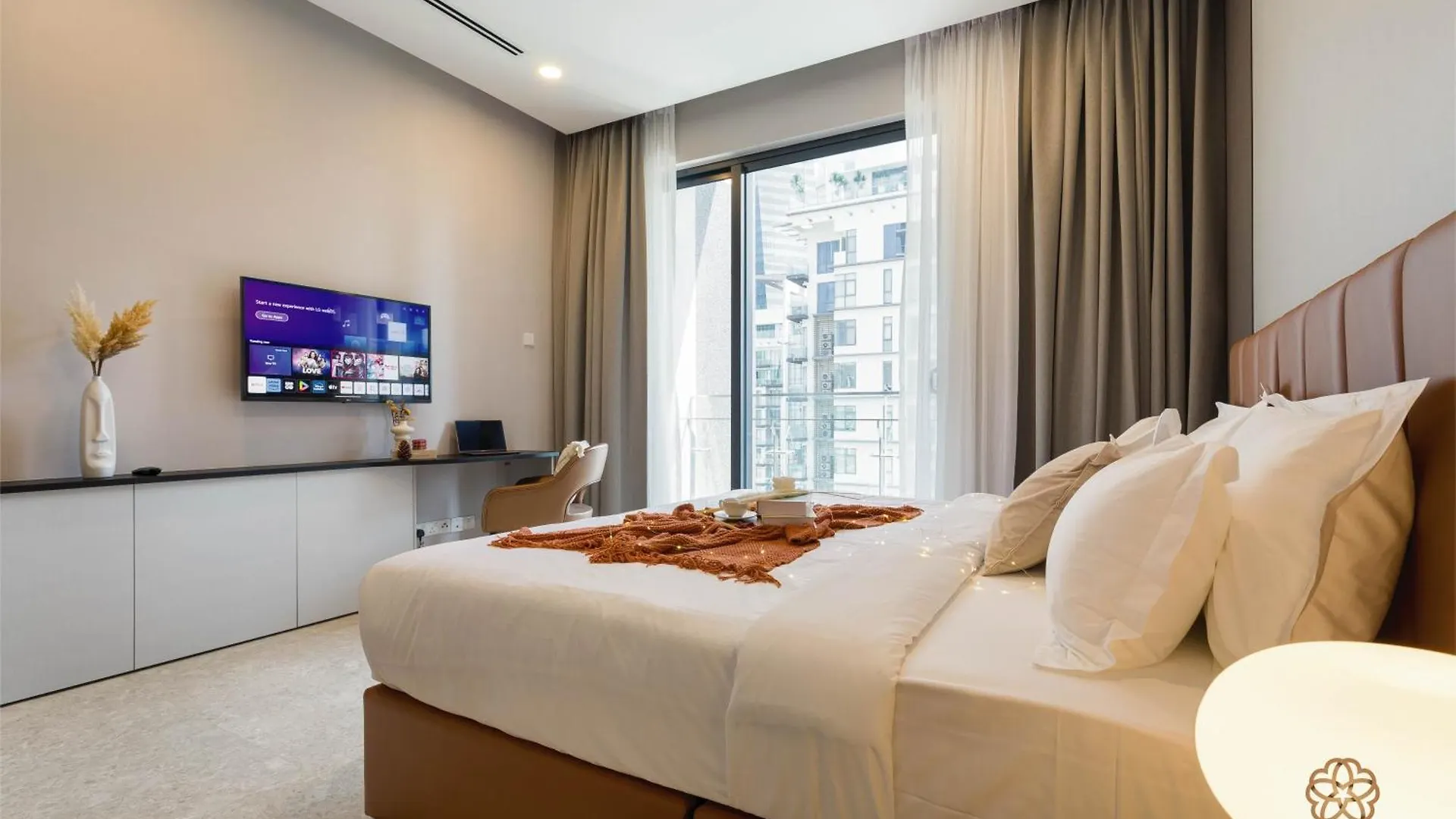 The Manor Residence Klcc By Five Senses Kuala Lumpur Apartment