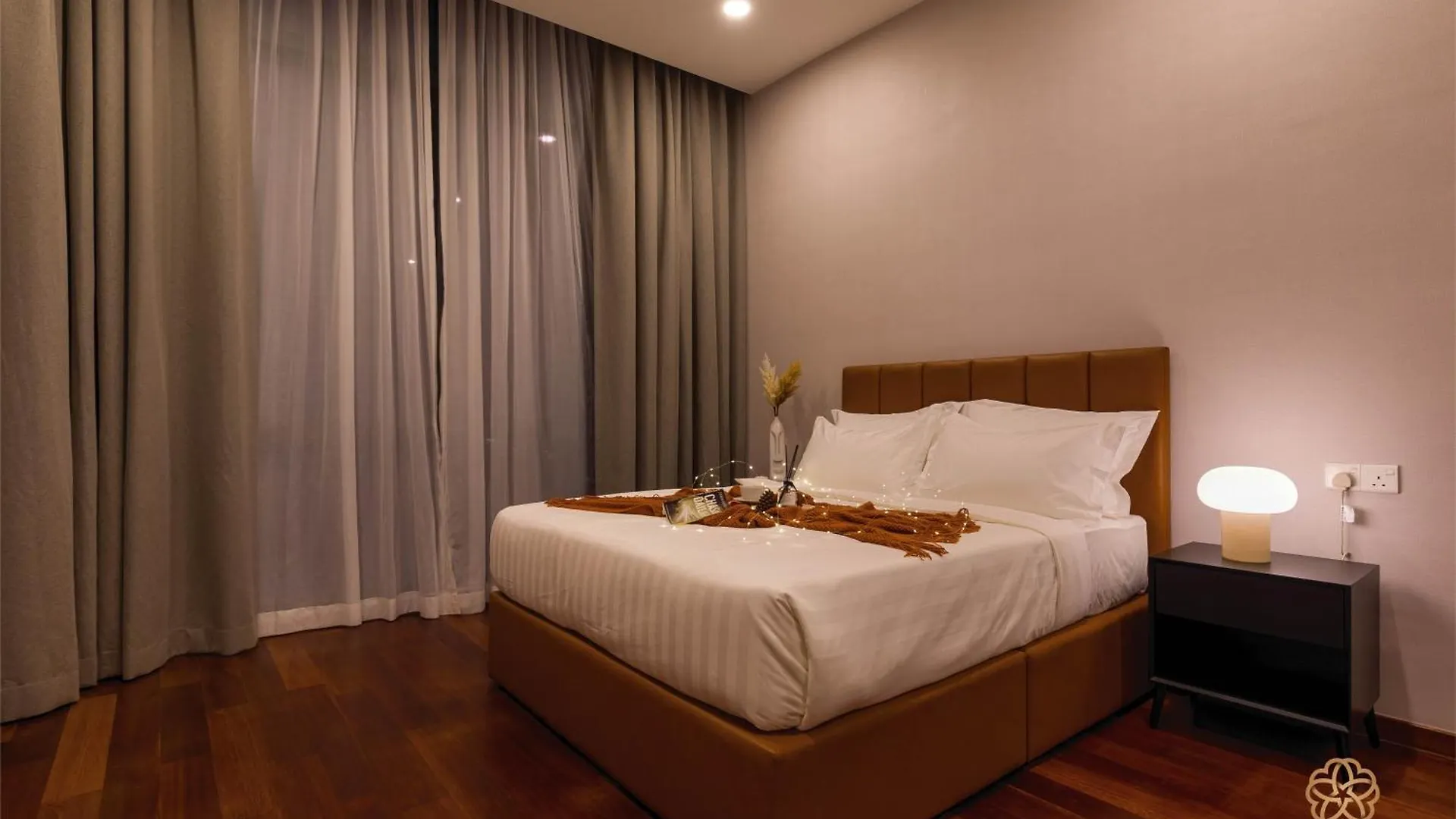 The Manor Residence Klcc By Five Senses Kuala Lumpur 0*,